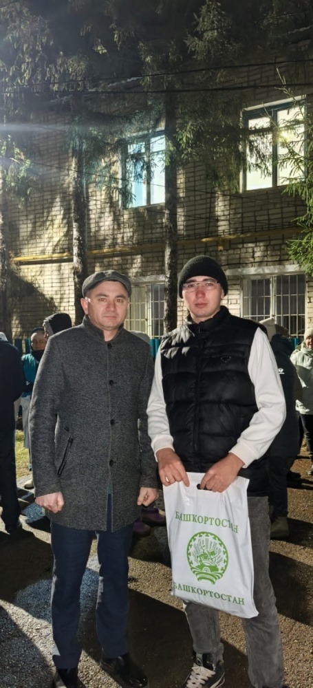 Сегодня в Балтачевском районе состоялась проводы в армию фельдшера Тутагачевского ФАПа Гарифуллина Салавата Маратовича